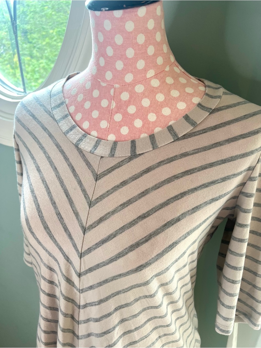 LOGO by Lori Goldstein Tunic Top Size XS - Picture 2 of 7